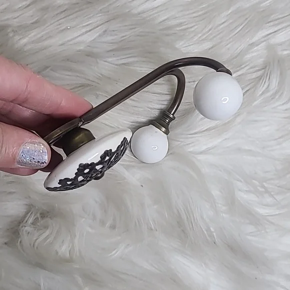 Decorative Hook White Ceramic Bronze Metal Filigree Shabby Chic Decor Home EUC - Picture 5 of 6